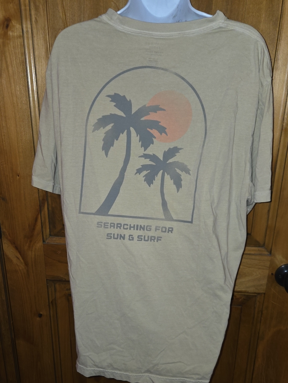 American Eagle Outfitters Beige Graphic Palm Short Sleeve Tee 100% Cotton